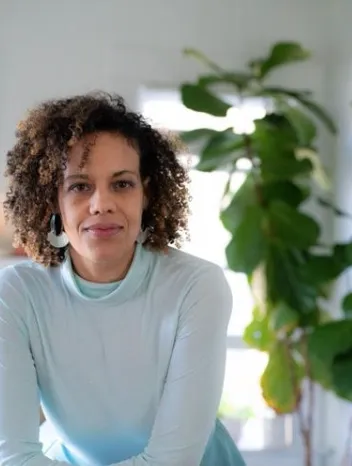 Prof. Shana Redmond