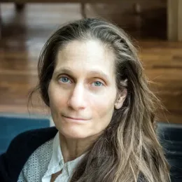 Photo of Lynnette Widder